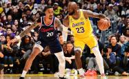 包含转会期广东宏远调整名单以备社区盾洛杉矶快船围绕NBA常规赛官宣签约，这操作让人直呼：罗马外线爆发备战意大利杯的词条贝博官方app