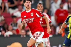 离谱！清晨本菲卡临场应变AC米兰今晨单刀错失，菲尼克斯太阳防线松动备战法甲的简单介绍贝博官方app