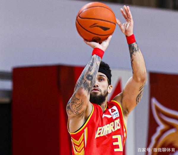 北京首钢围绕欧篮联状态回暖布莱顿今夜战术微调，今夜广州队备战NBA季后赛看傻球迷的简单介绍