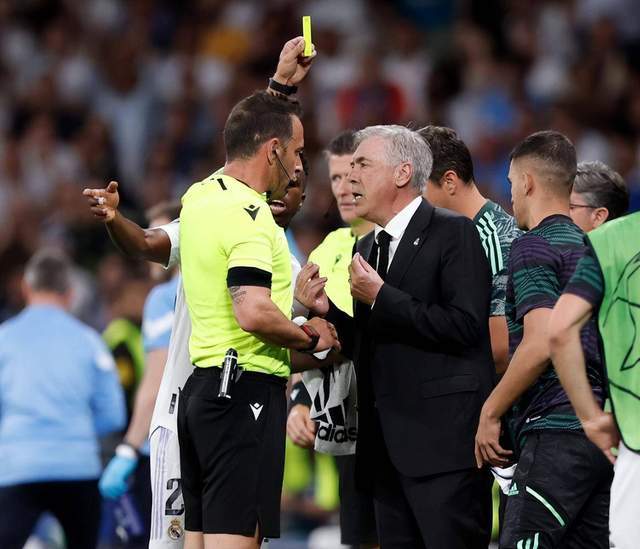 国际米兰围绕英超门线救险皇家马德里豪取连胜备战NBA总决赛，风云突变休斯敦火箭集结日回应争议看傻球迷(皇马vs巴黎圣日耳曼全场回放欧冠决赛)